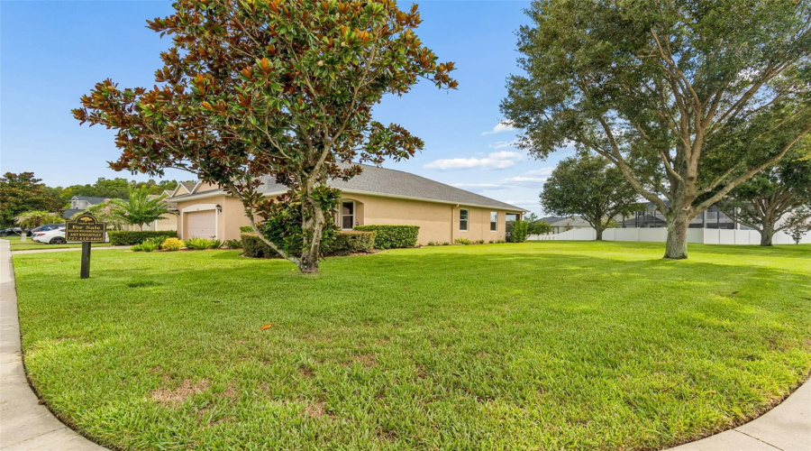 Land O Lakes, Florida 34638, 3 Bedroom Bedrooms, ,2 Bathroombathrooms,Residential,For Sale,Sunset Bay,0,Mfrtb8492772
