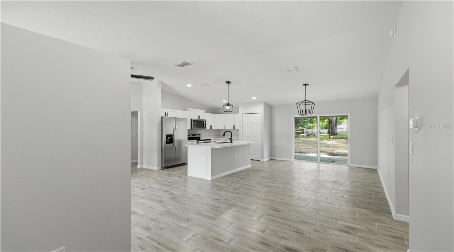 Ocala, Florida 34482, 3 Bedroom Bedrooms, ,2 Bathroombathrooms,Residential,For Sale,63Rd,0,Mfrom721649