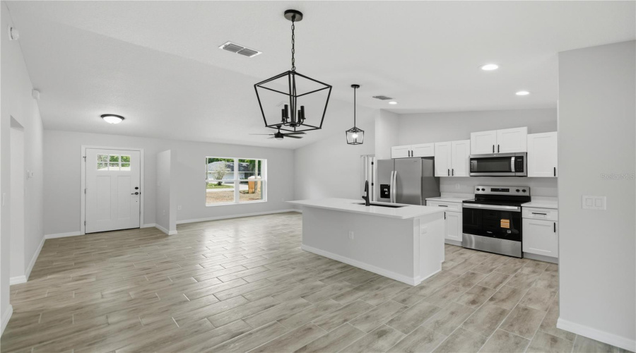 Ocala, Florida 34482, 3 Bedroom Bedrooms, ,2 Bathroombathrooms,Residential,For Sale,63Rd,0,Mfrom721649