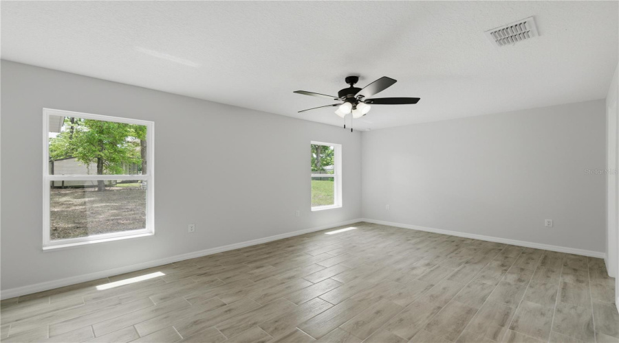 Ocala, Florida 34482, 3 Bedroom Bedrooms, ,2 Bathroombathrooms,Residential,For Sale,63Rd,0,Mfrom721649