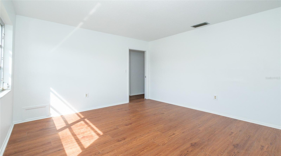 Sarasota, Florida 34231, 2 Bedroom Bedrooms, ,2 Bathroombathrooms,Residential,For Sale,Riverbluff,0,Mfra4697397