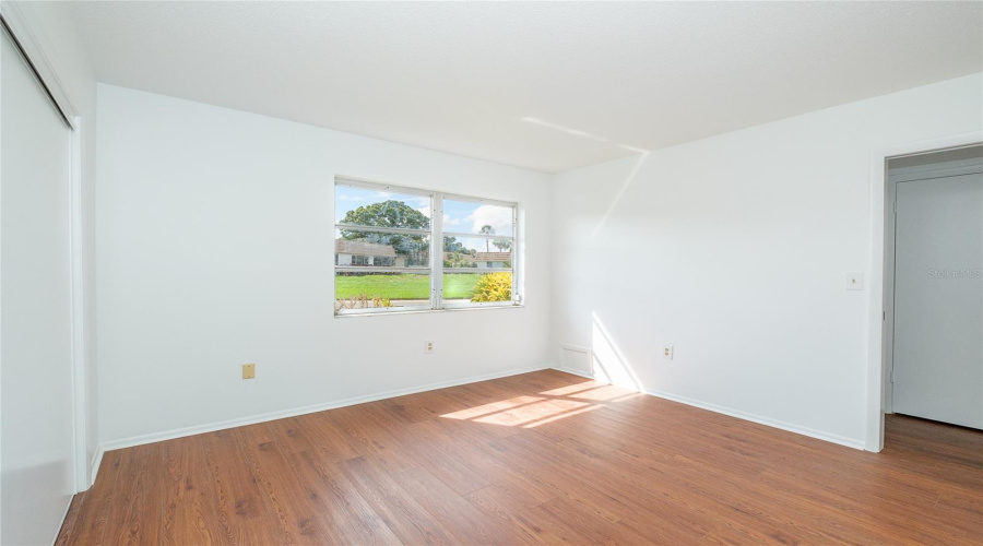 Sarasota, Florida 34231, 2 Bedroom Bedrooms, ,2 Bathroombathrooms,Residential,For Sale,Riverbluff,0,Mfra4697397
