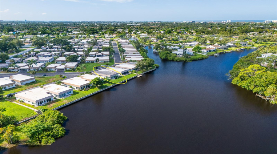 Sarasota, Florida 34231, 2 Bedroom Bedrooms, ,2 Bathroombathrooms,Residential,For Sale,Riverbluff,0,Mfra4697397