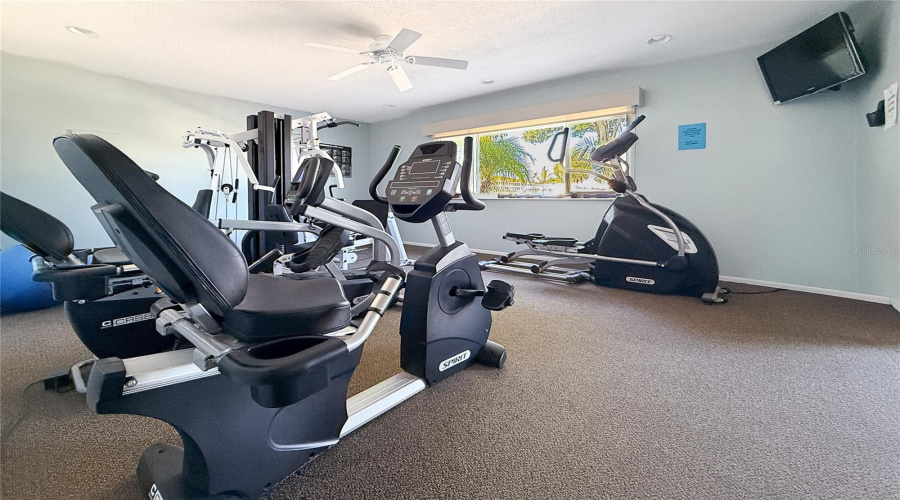 Sarasota, Florida 34231, 2 Bedroom Bedrooms, ,2 Bathroombathrooms,Residential,For Sale,Riverbluff,0,Mfra4697397