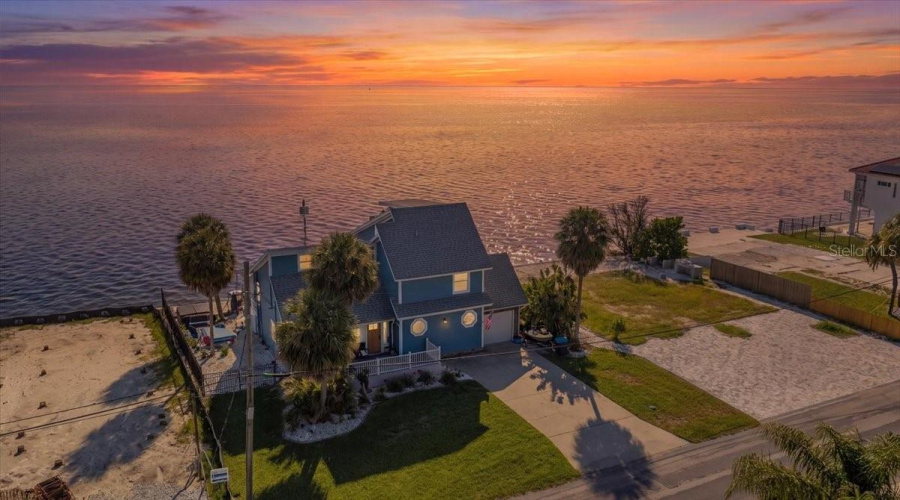 Hernando Beach, Florida 34607, 3 Bedroom Bedrooms, ,2 Bathroombathrooms,Residential,For Sale,Gulf Winds,0,Mfrw7888877