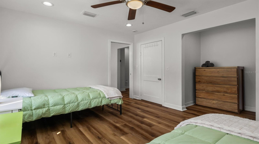 Winter Haven, Florida 33881, 3 Bedroom Bedrooms, ,3 Bathroombathrooms,Residential,For Sale,Lake Jessie,0,Mfrs5146723