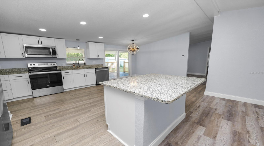 Lakeland, Florida 33810, 4 Bedroom Bedrooms, ,2 Bathroombathrooms,Residential,For Sale,Rollinglen,0,Mfrl4963020
