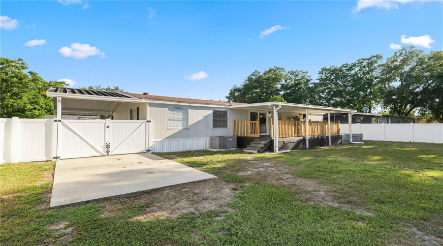 Lakeland, Florida 33810, 4 Bedroom Bedrooms, ,2 Bathroombathrooms,Residential,For Sale,Rollinglen,0,Mfrl4963020