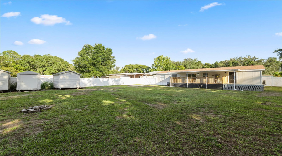 Lakeland, Florida 33810, 4 Bedroom Bedrooms, ,2 Bathroombathrooms,Residential,For Sale,Rollinglen,0,Mfrl4963020