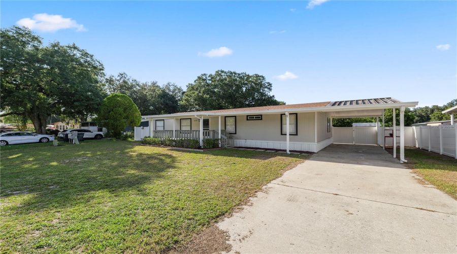 Lakeland, Florida 33810, 4 Bedroom Bedrooms, ,2 Bathroombathrooms,Residential,For Sale,Rollinglen,0,Mfrl4963020