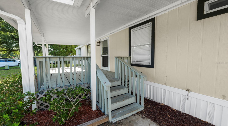 Lakeland, Florida 33810, 4 Bedroom Bedrooms, ,2 Bathroombathrooms,Residential,For Sale,Rollinglen,0,Mfrl4963020