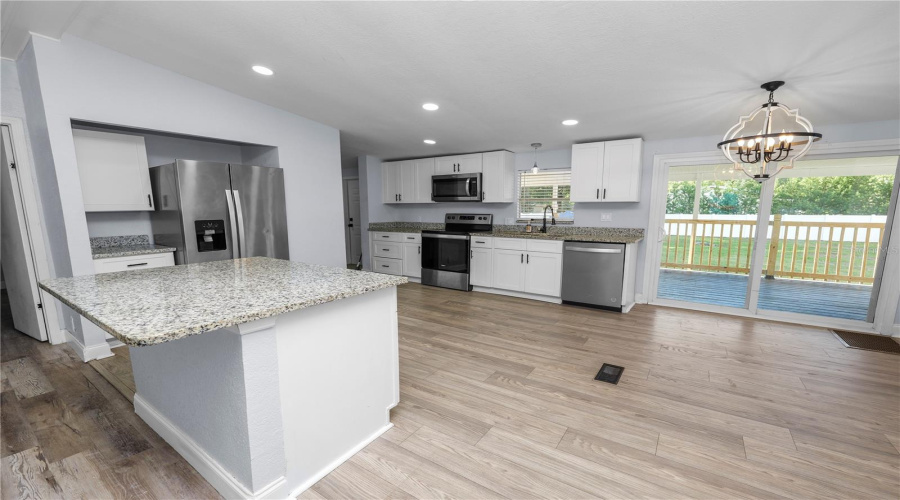 Lakeland, Florida 33810, 4 Bedroom Bedrooms, ,2 Bathroombathrooms,Residential,For Sale,Rollinglen,0,Mfrl4963020