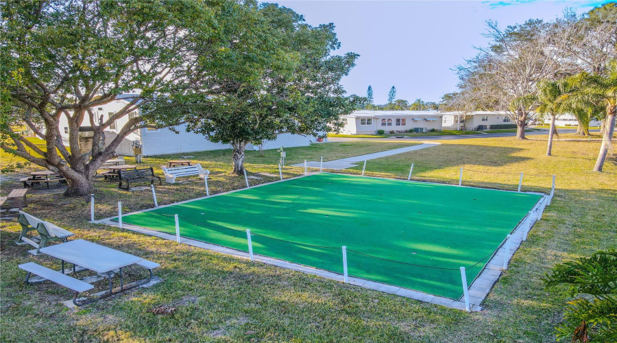 Largo, Florida 33773, 2 Bedroom Bedrooms, ,2 Bathroombathrooms,Residential,For Sale,Magnolia,0,Mfrtb8452306