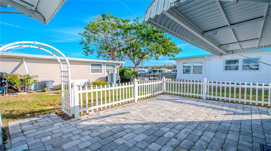 Largo, Florida 33773, 2 Bedroom Bedrooms, ,2 Bathroombathrooms,Residential,For Sale,Magnolia,0,Mfrtb8452306