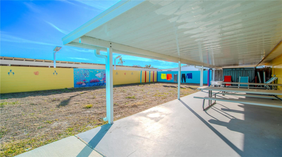 Largo, Florida 33773, 2 Bedroom Bedrooms, ,2 Bathroombathrooms,Residential,For Sale,Magnolia,0,Mfrtb8452306