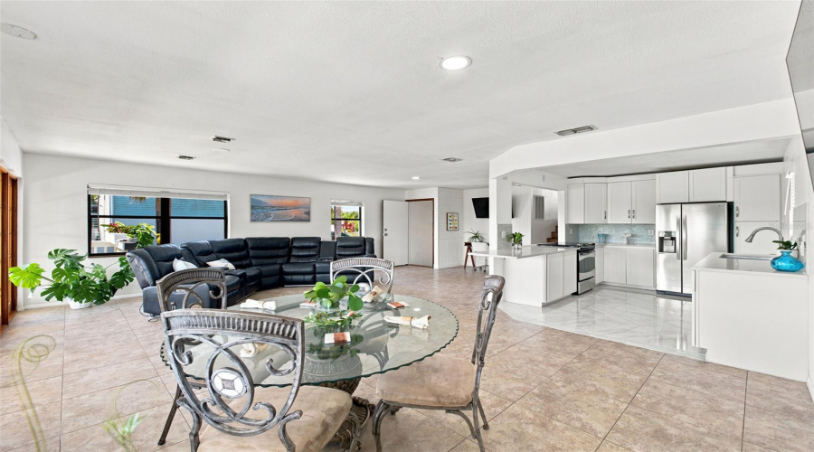 Hernando Beach, Florida 34607, 3 Bedroom Bedrooms, ,3 Bathroombathrooms,Residential,For Sale,Rose Arbor,0,Mfrtb8525854