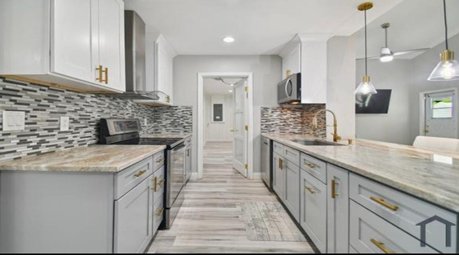 Tampa, Florida 33614, 4 Bedroom Bedrooms, ,3 Bathroombathrooms,Residential,For Sale,Ralston Beach,0,Mfrtb8537430