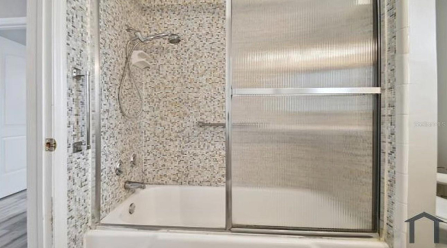 Tampa, Florida 33614, 4 Bedroom Bedrooms, ,3 Bathroombathrooms,Residential,For Sale,Ralston Beach,0,Mfrtb8537430