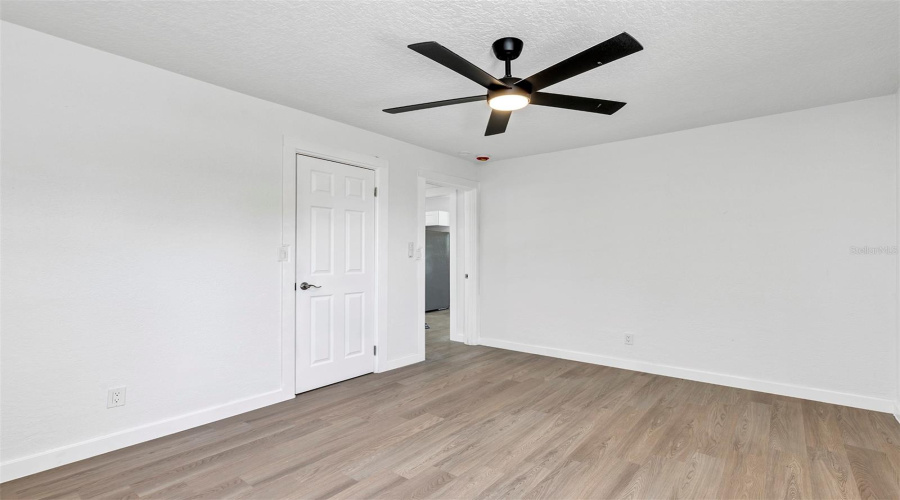 Daytona Beach, Florida 32118, 2 Bedroom Bedrooms, ,2 Bathroombathrooms,Residential,For Sale,Williams,0,Mfro6432441