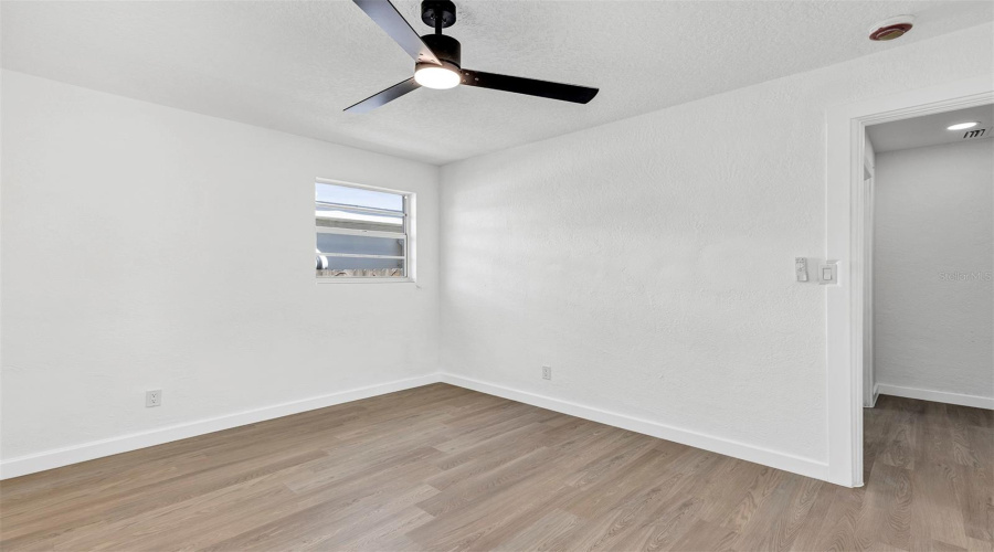 Daytona Beach, Florida 32118, 2 Bedroom Bedrooms, ,2 Bathroombathrooms,Residential,For Sale,Williams,0,Mfro6432441
