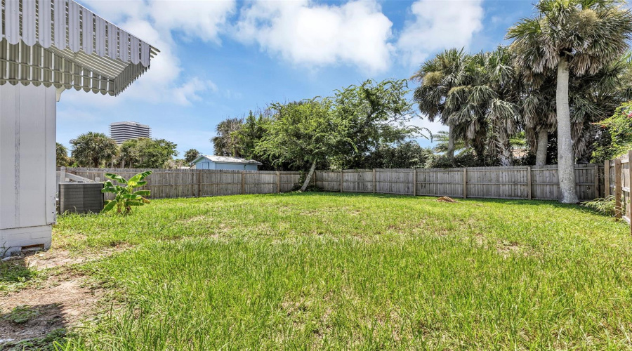 Daytona Beach, Florida 32118, 2 Bedroom Bedrooms, ,2 Bathroombathrooms,Residential,For Sale,Williams,0,Mfro6432441