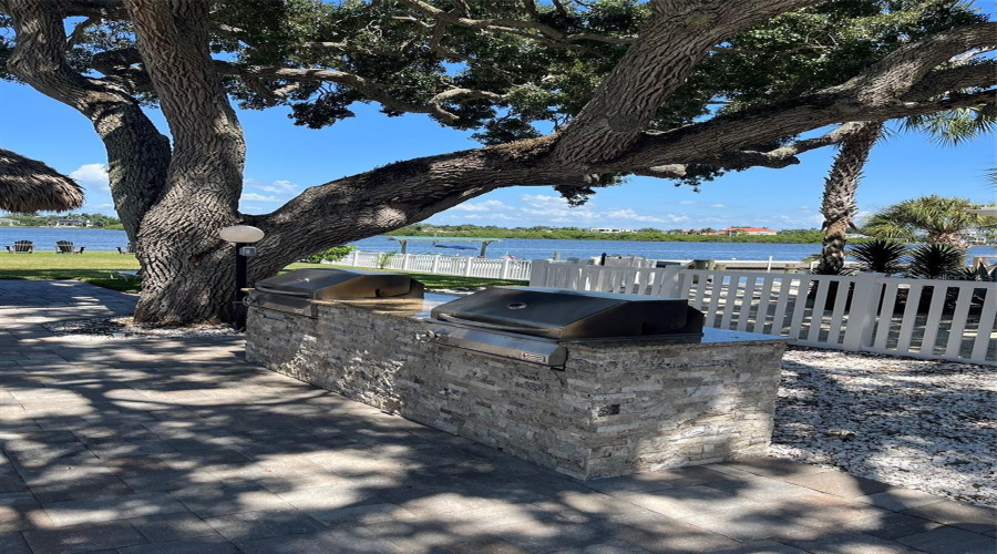 Bbq Area For Community.