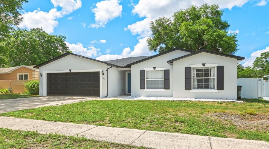 Ocoee, Florida 34761, 3 Bedroom Bedrooms, ,2 Bathroombathrooms,Residential,For Sale,Laurel Ridge,0,Mfro6415129