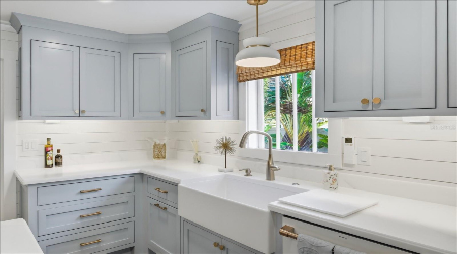 Holmes Beach, Florida 34217, 2 Bedroom Bedrooms, ,2 Bathroombathrooms,Residential,For Sale,Gulf,0,Mfra4684724