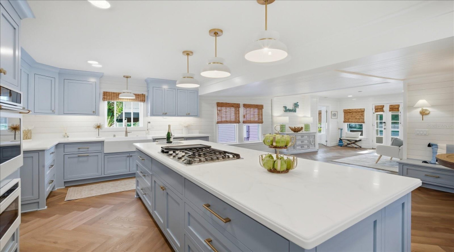 Holmes Beach, Florida 34217, 2 Bedroom Bedrooms, ,2 Bathroombathrooms,Residential,For Sale,Gulf,0,Mfra4684724