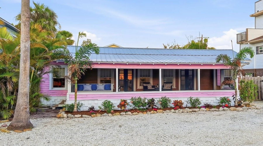 Holmes Beach, Florida 34217, 2 Bedroom Bedrooms, ,2 Bathroombathrooms,Residential,For Sale,Gulf,0,Mfra4684724