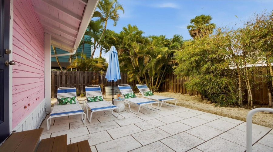 Holmes Beach, Florida 34217, 2 Bedroom Bedrooms, ,2 Bathroombathrooms,Residential,For Sale,Gulf,0,Mfra4684724