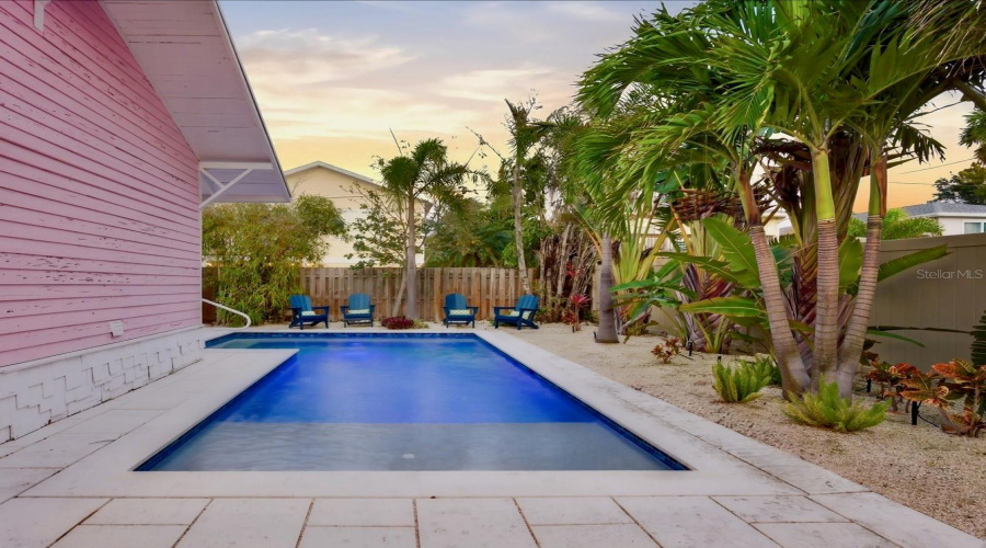 Holmes Beach, Florida 34217, 2 Bedroom Bedrooms, ,2 Bathroombathrooms,Residential,For Sale,Gulf,0,Mfra4684724