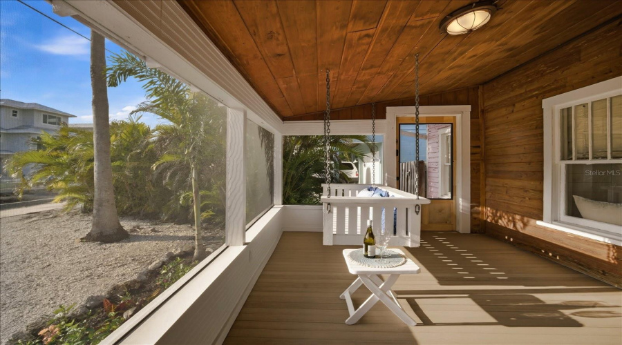 Holmes Beach, Florida 34217, 2 Bedroom Bedrooms, ,2 Bathroombathrooms,Residential,For Sale,Gulf,0,Mfra4684724