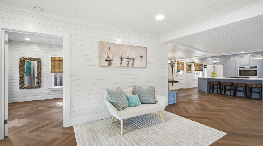 Holmes Beach, Florida 34217, 2 Bedroom Bedrooms, ,2 Bathroombathrooms,Residential,For Sale,Gulf,0,Mfra4684724