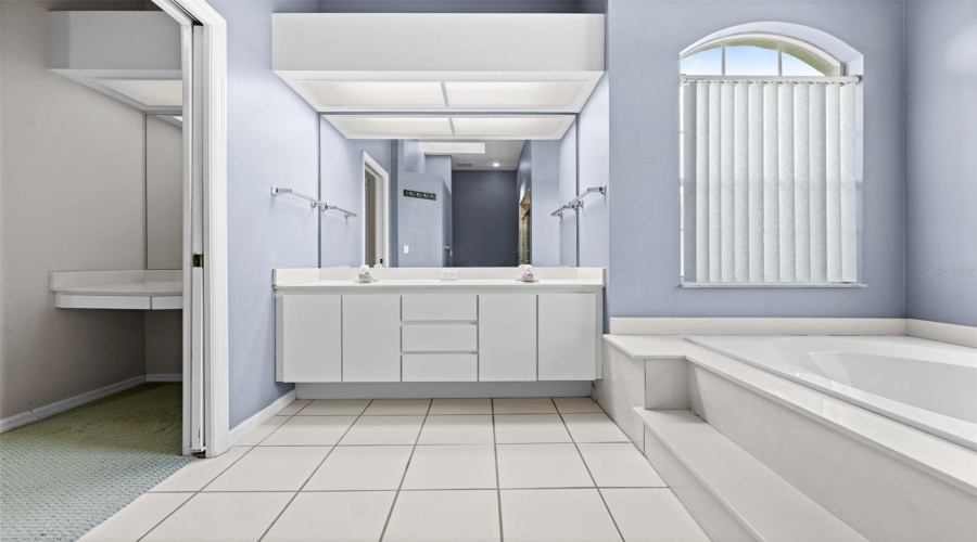 Spring Hill, Florida 34609, 3 Bedroom Bedrooms, ,2 Bathroombathrooms,Residential,For Sale,St Ives,0,Mfrtb8505780