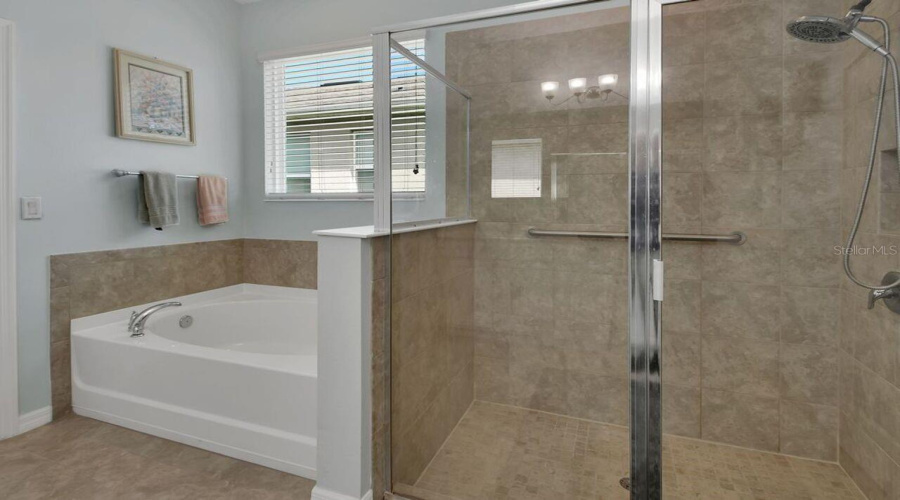 Deland, Florida 32724, 4 Bedroom Bedrooms, ,3 Bathroombathrooms,Residential,For Sale,Cherry,0,Mfro6428661