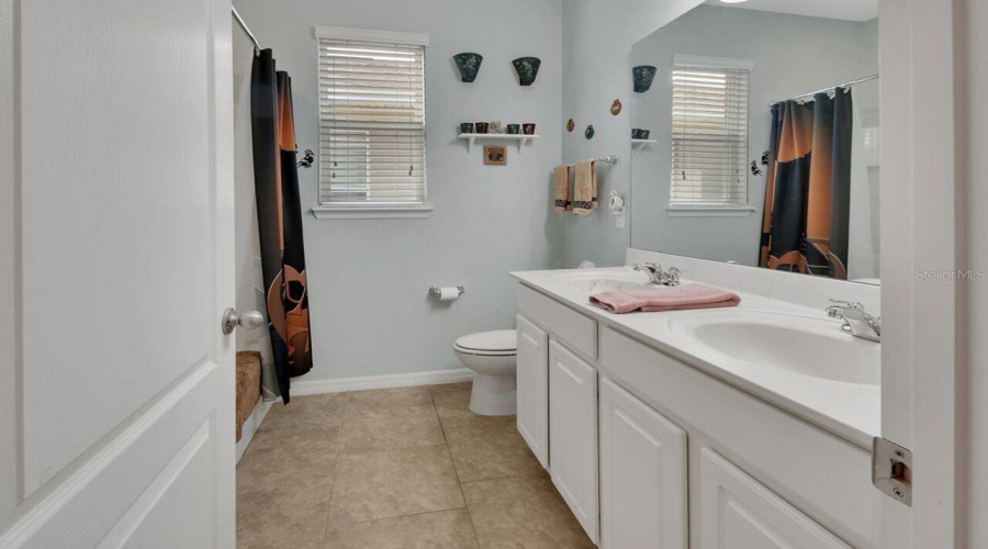 Deland, Florida 32724, 4 Bedroom Bedrooms, ,3 Bathroombathrooms,Residential,For Sale,Cherry,0,Mfro6428661