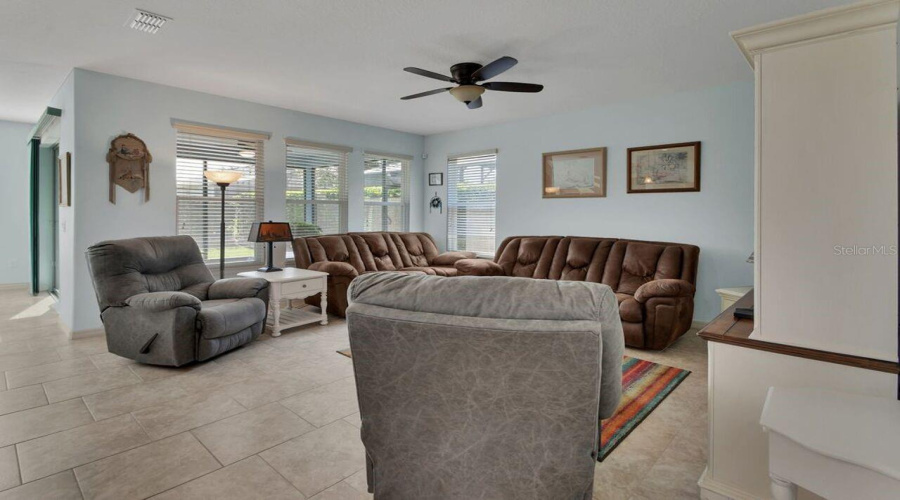 Deland, Florida 32724, 4 Bedroom Bedrooms, ,3 Bathroombathrooms,Residential,For Sale,Cherry,0,Mfro6428661