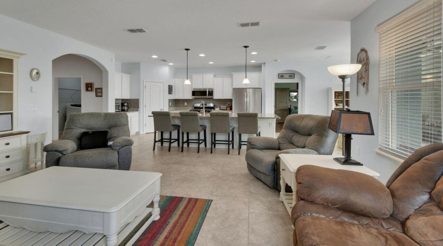 Deland, Florida 32724, 4 Bedroom Bedrooms, ,3 Bathroombathrooms,Residential,For Sale,Cherry,0,Mfro6428661