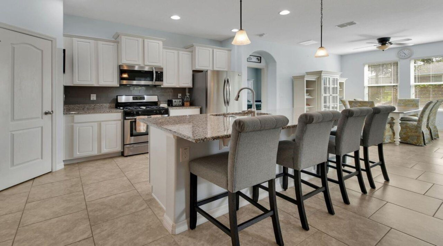 Deland, Florida 32724, 4 Bedroom Bedrooms, ,3 Bathroombathrooms,Residential,For Sale,Cherry,0,Mfro6428661
