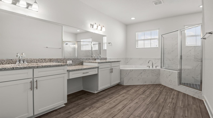 Primary Ensuite Bathroomdouble Sink Vanities