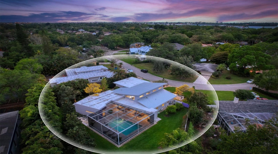 Sarasota, Florida 34231, 3 Bedroom Bedrooms, ,3 Bathroombathrooms,Residential,For Sale,Eastbrook,0,Mfra4701375