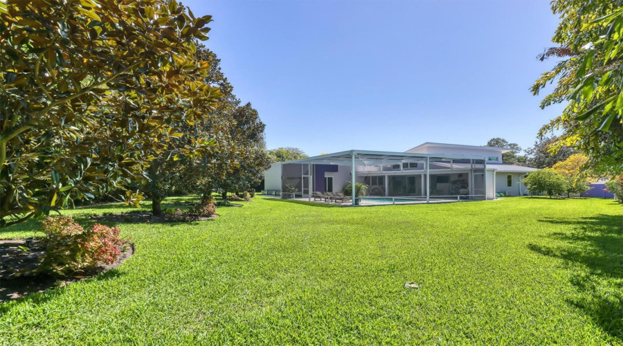 Sarasota, Florida 34231, 3 Bedroom Bedrooms, ,3 Bathroombathrooms,Residential,For Sale,Eastbrook,0,Mfra4701375