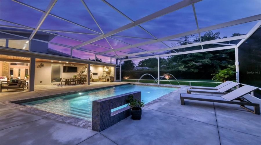 Sarasota, Florida 34231, 3 Bedroom Bedrooms, ,3 Bathroombathrooms,Residential,For Sale,Eastbrook,0,Mfra4701375