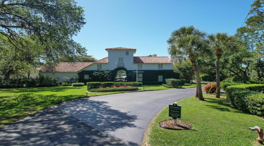Sarasota, Florida 34231, 3 Bedroom Bedrooms, ,3 Bathroombathrooms,Residential,For Sale,Eastbrook,0,Mfra4701375