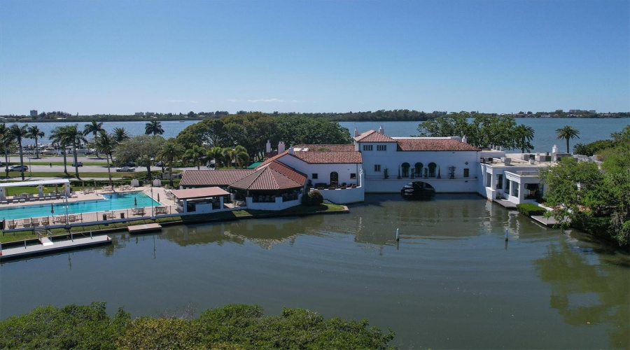 Sarasota, Florida 34231, 3 Bedroom Bedrooms, ,3 Bathroombathrooms,Residential,For Sale,Eastbrook,0,Mfra4701375