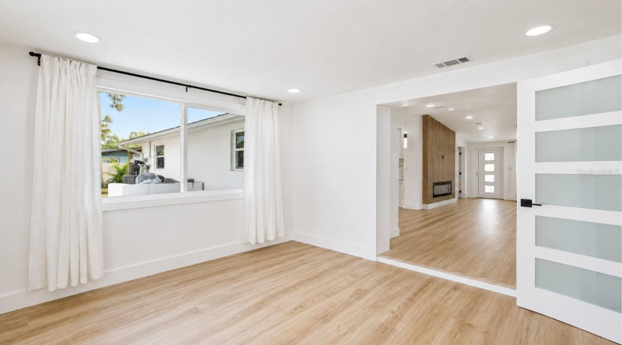 Venice, Florida 34293, 4 Bedroom Bedrooms, ,2 Bathroombathrooms,Residential,For Sale,Olympia,0,Mfrtb8541408
