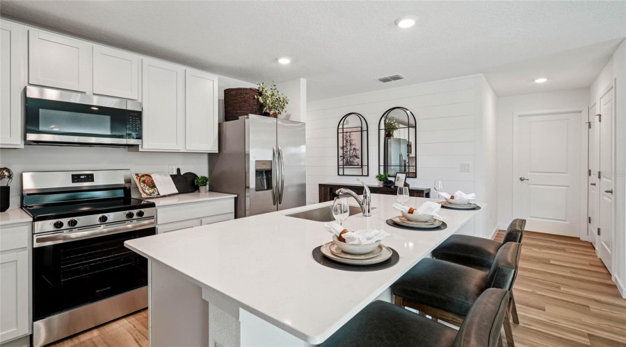 St Cloud, Florida 34773, 4 Bedroom Bedrooms, ,2 Bathroombathrooms,Residential,For Sale,House Finch,0,Mfro6399878