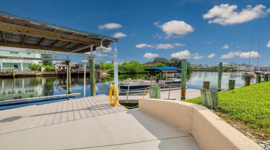 Hernando Beach, Florida 34607, 3 Bedroom Bedrooms, ,3 Bathroombathrooms,Residential,For Sale,Newport,0,Mfrtb8532427