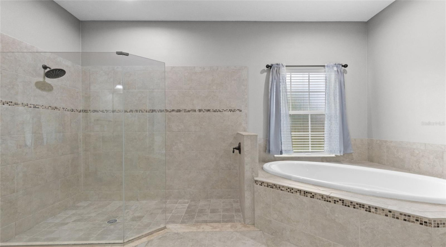 Wesley Chapel, Florida 33544, 5 Bedroom Bedrooms, ,4 Bathroombathrooms,Residential,For Sale,Cobalt,0,Mfrtb8540622